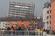 Sprengung Agfa Hochhaus aus anderer Perspektive (Foto: Ingrid Grossmann)